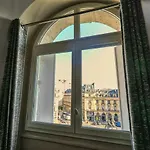 Luxury Apartment On The Place Des Victoires